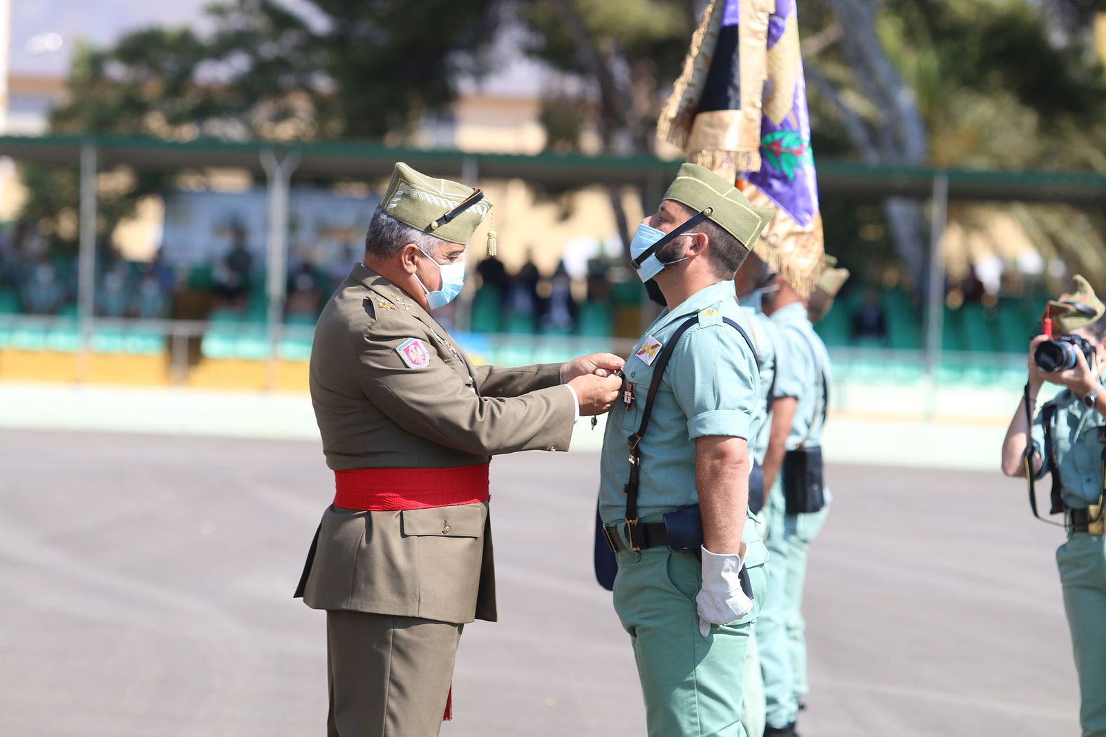 Fotogalería El Jefe del Estado Mayor del Ejército preside el acto conmemorativo del CI aniversario de La Legión