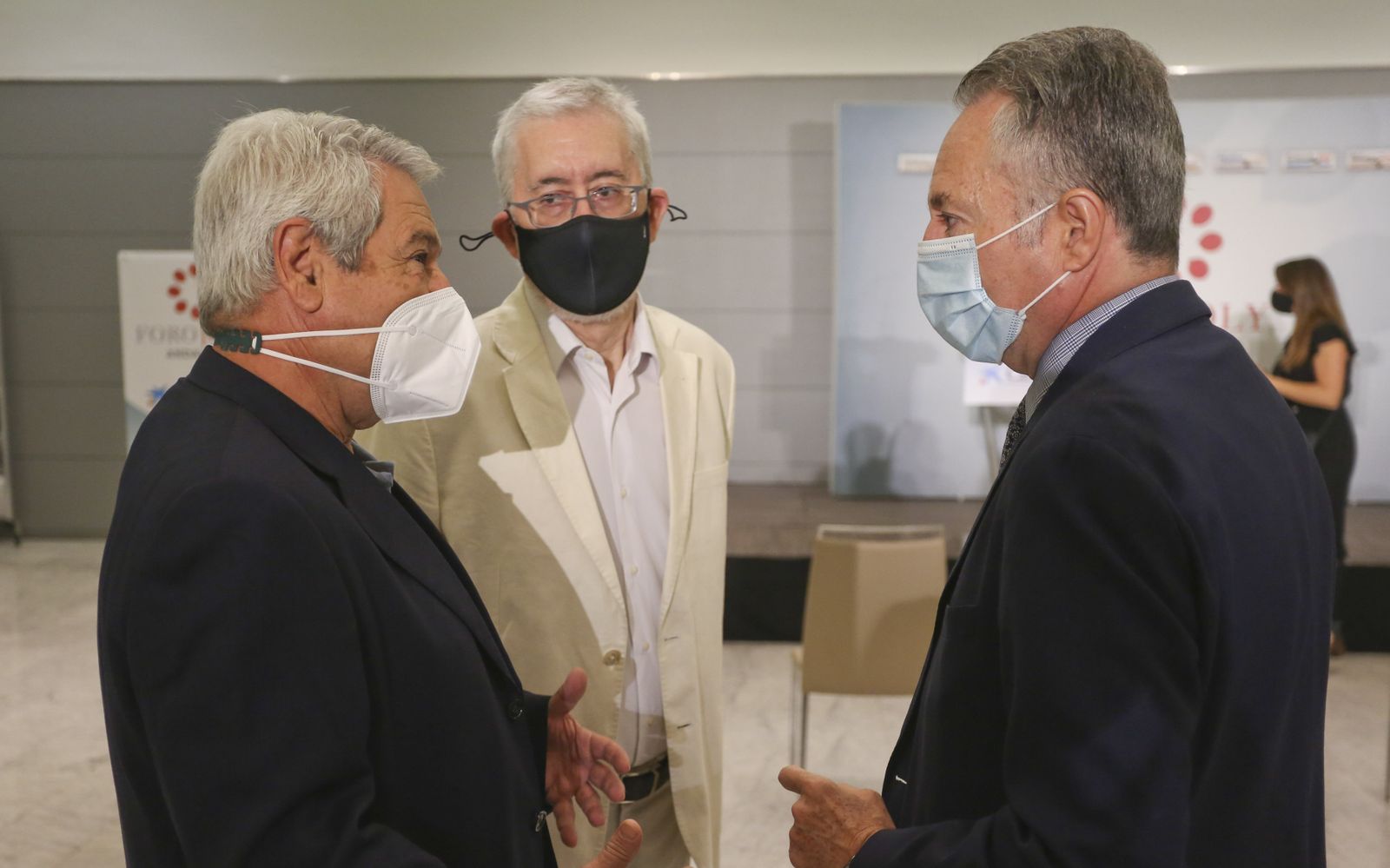 Fotos del Foro Joly con el economista José Carlos Díez