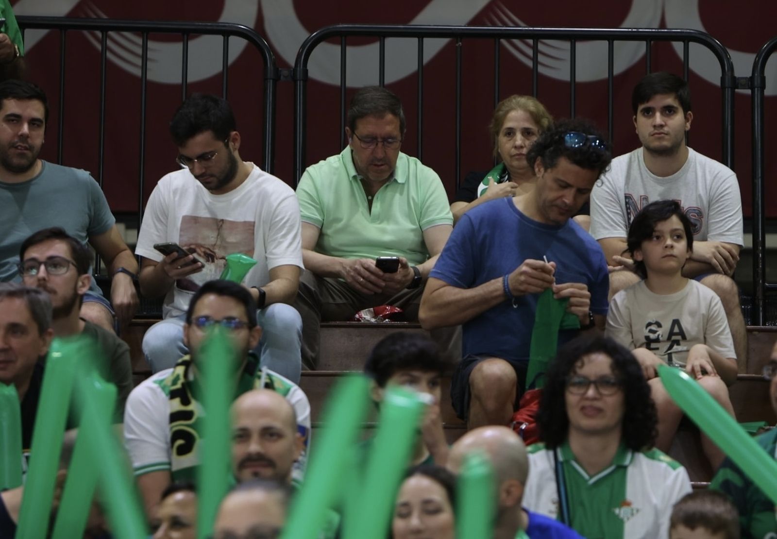 Búscate en el o Betis Granada de baloncesto