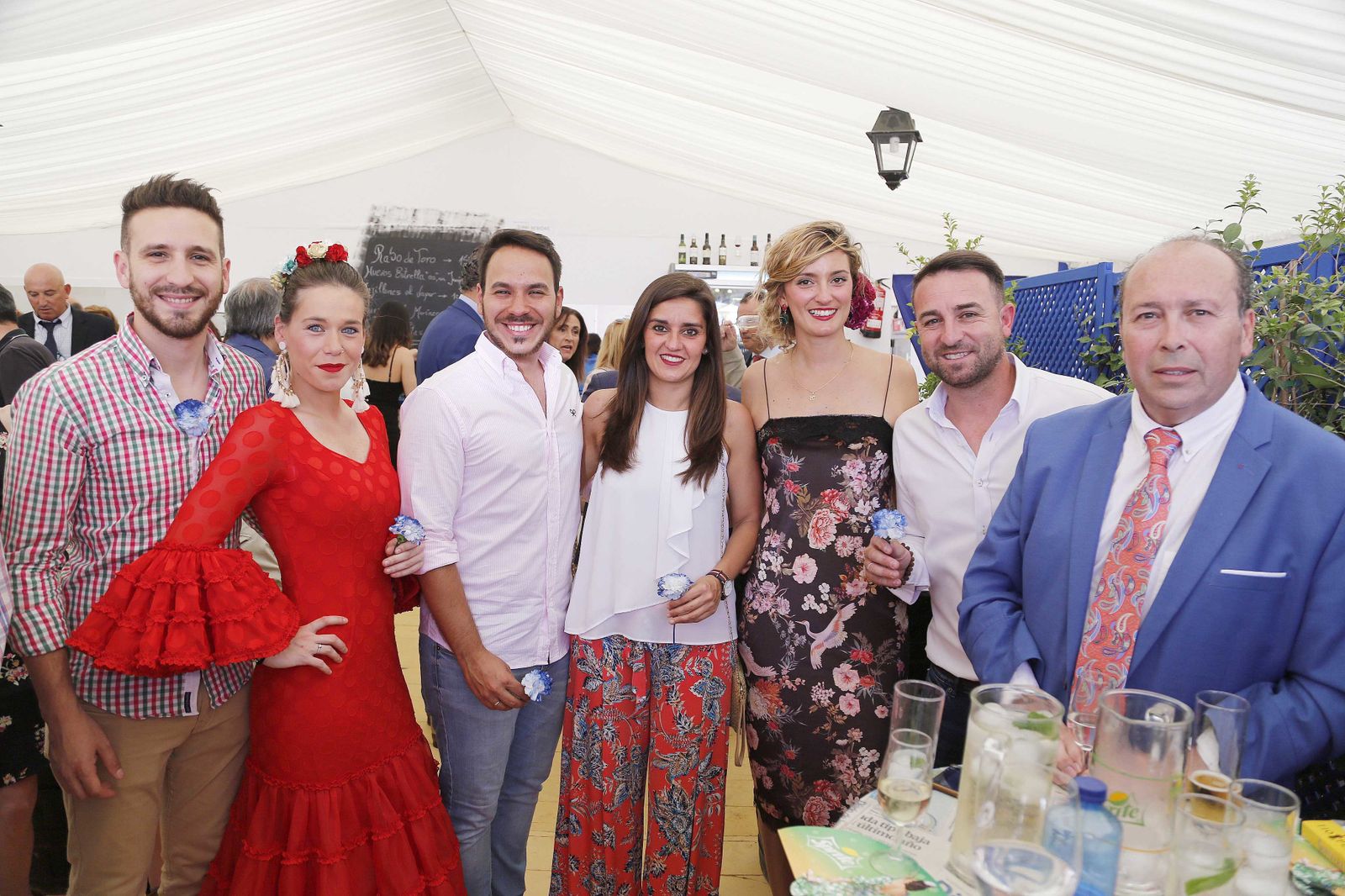 El empresario de Descansolandia, Miguel Ángel Rubiales, con su equipo junto a Benjamín Sánchez y Teresa Macías.