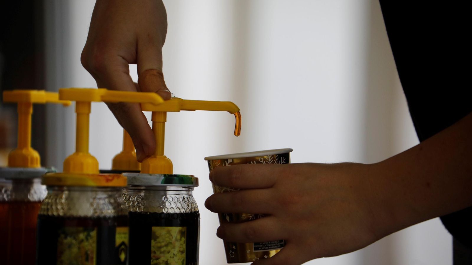 Una mustra de miel en Expomiel. Una mustra de miel en Expomiel.