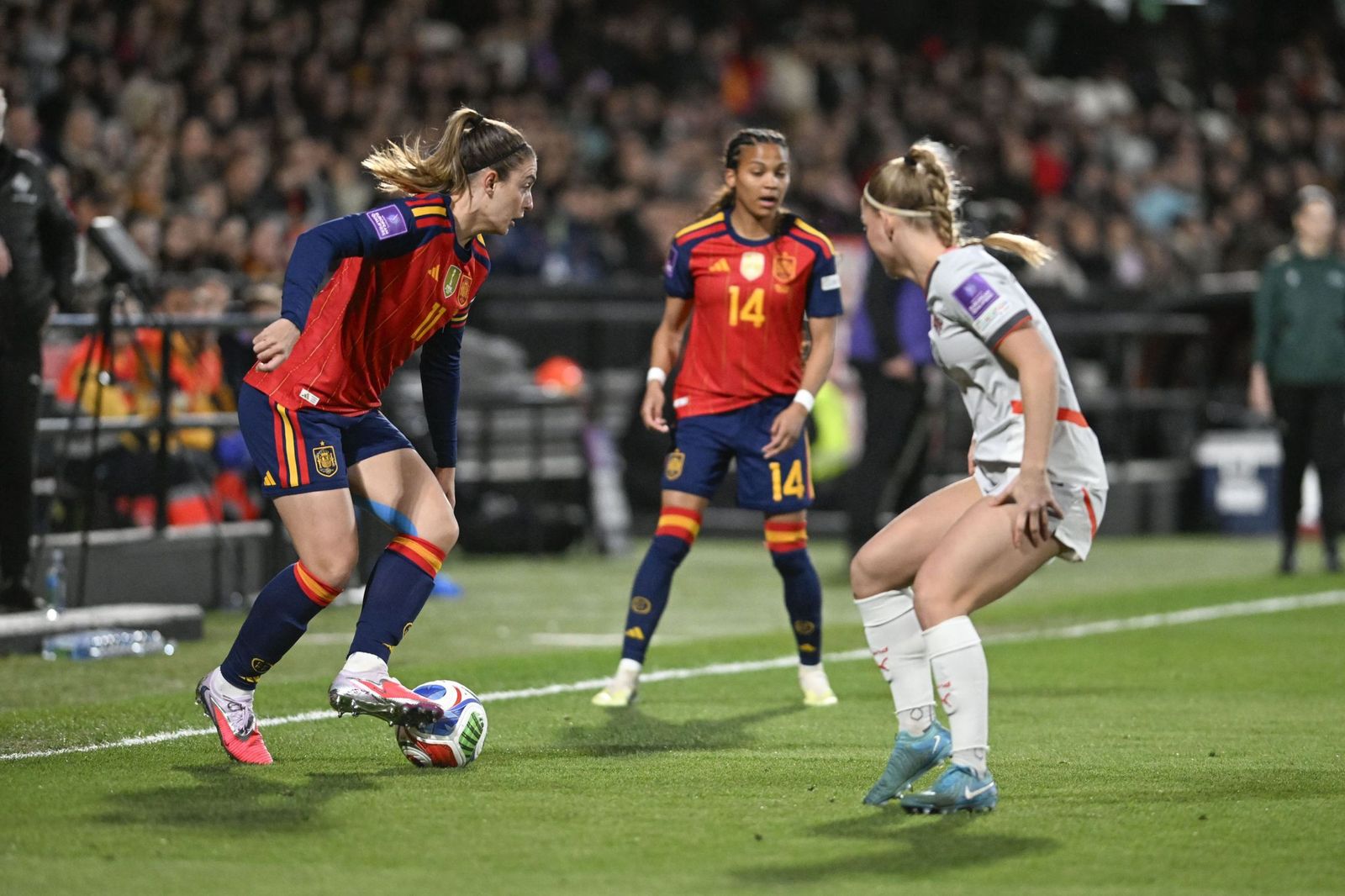 Las fotos del España-Islandia de fútbol femenino