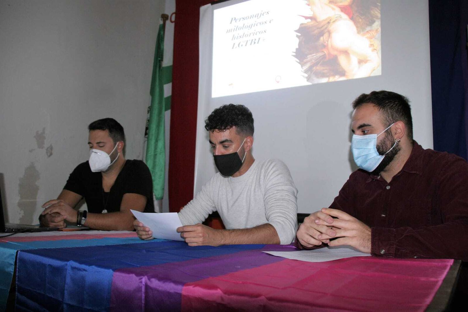 Los ponentes participantes en la charla coloquio y en la presentación de ALEAS en El Puerto.