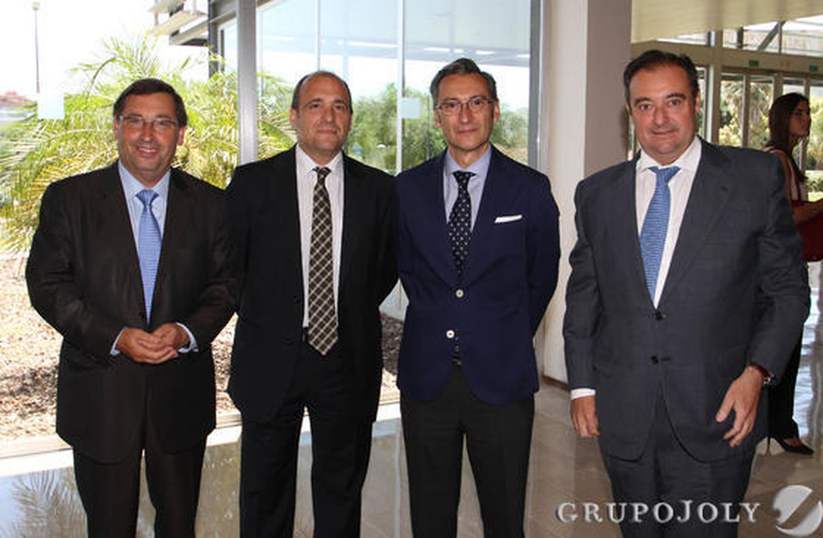Ángel Fernández Noriega, secretario general de Unicaja; José Luis Goméz, consejero de Unicaja; Gabriel Rojas, director general del Grupo Gabriel Rojas; y Tomás Valiente, director general del Grupo Joly.

Foto: Belen Vargas/Juan Carlos Vazquez/Manuel Gomez