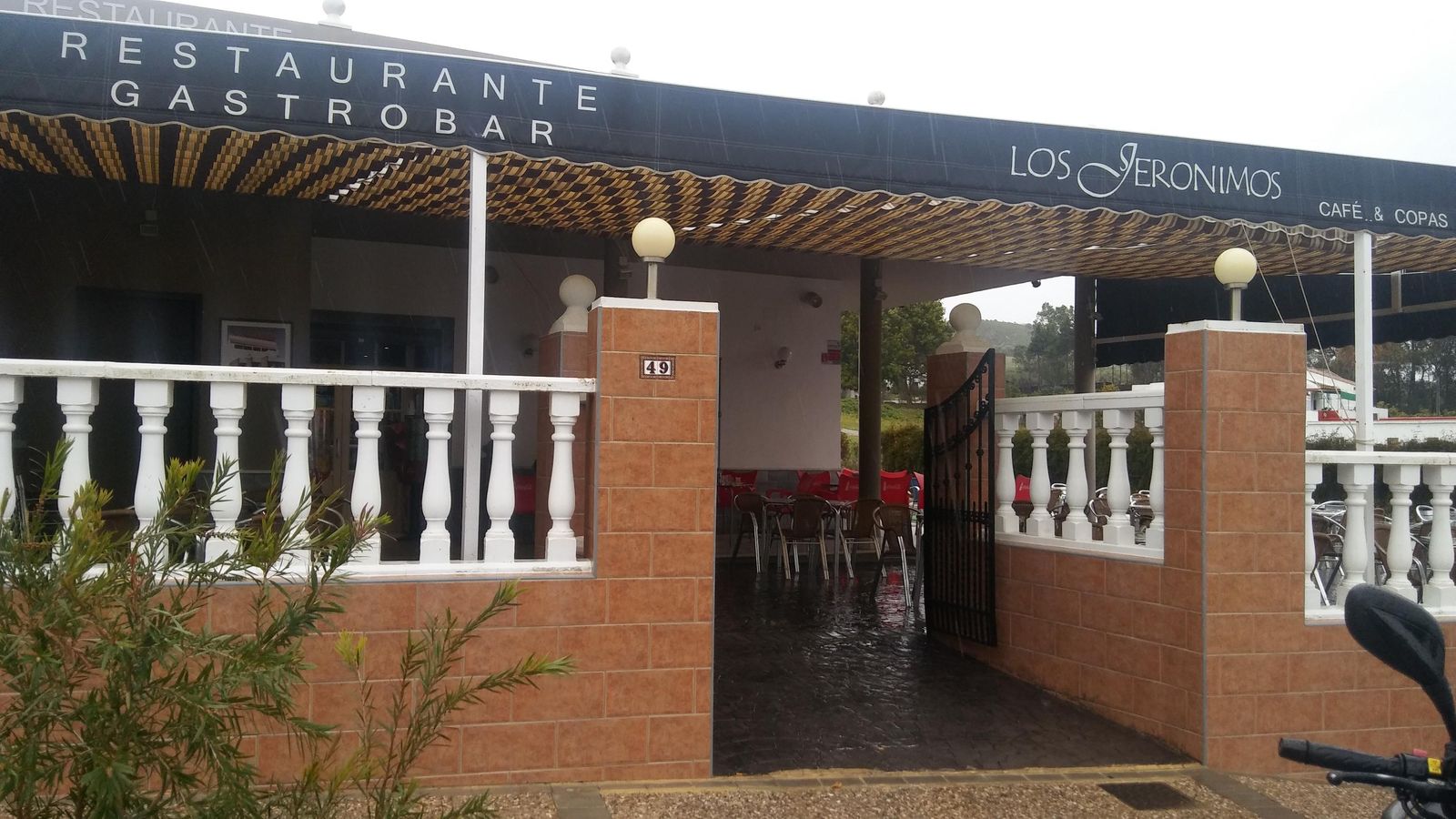 Bar Los Jerónimos.