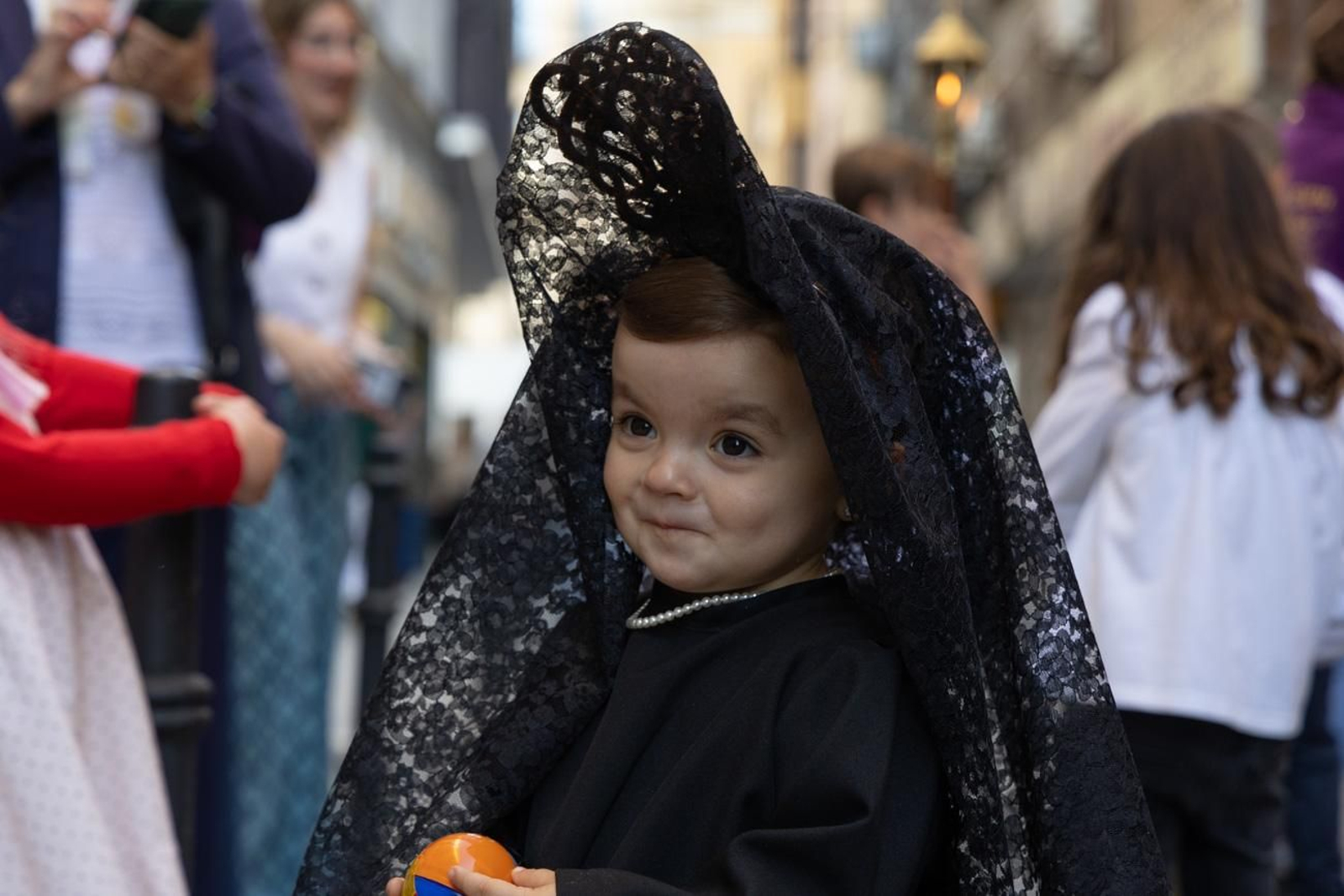 Procesiones infantiles y cruces del 2 de mayo