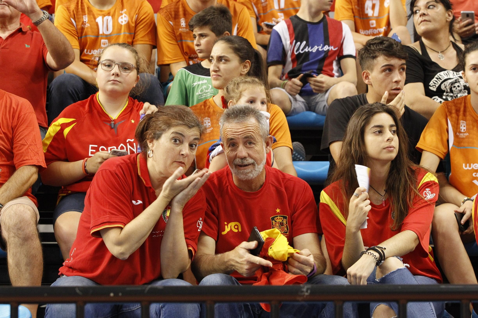 Fotogalería España-Suecia. Balonmano. Palacio Juegos Mediterráneos. Almería