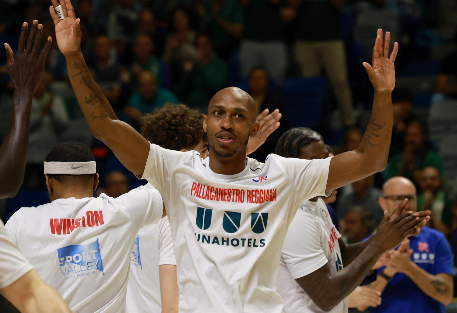 Jamar Smith recibió el cariño del Carpena y del Unicaja