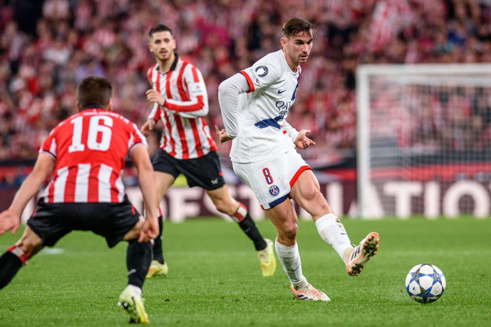 El Athletic Club-PSG, en imágenes