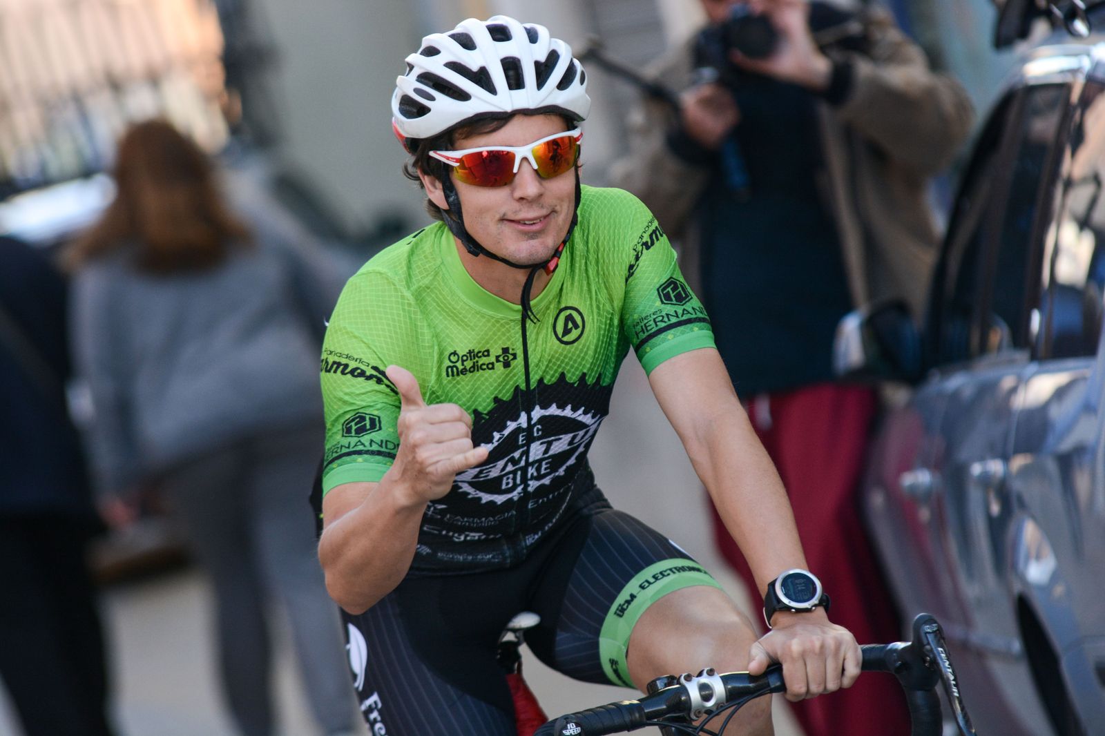 Fotogalería de la Vuelta Ciclodeportiva a Almería