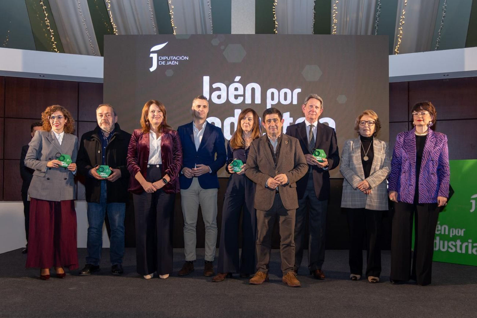 Entrega de distinciones y apertura del III Encuentro Provincial Jaén por Industria