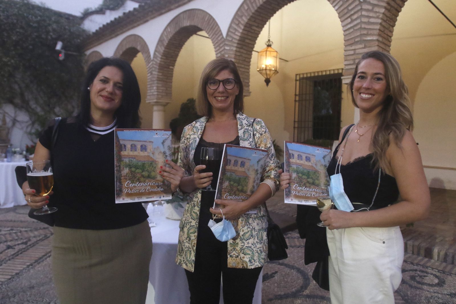 La presentación del libro 'Centenario de los Patios de Córdoba', en imágenes