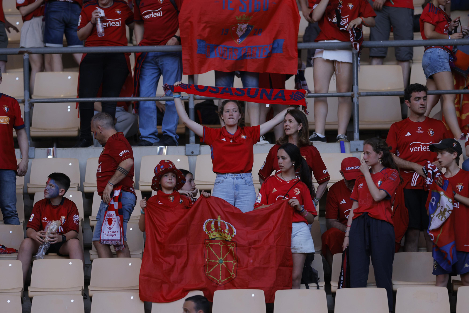 Búscate en las fotos de la final de la Copa del Rey entre el Madrid y el Osasuna