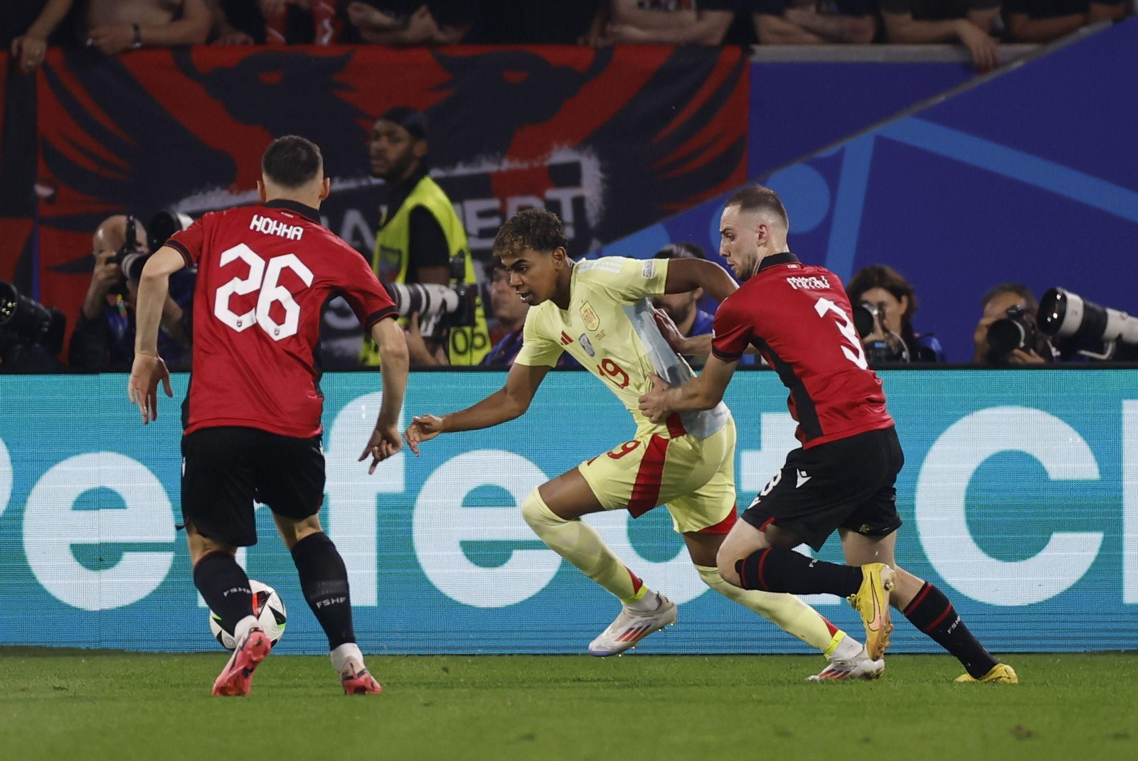 Las fotos del Albania - España