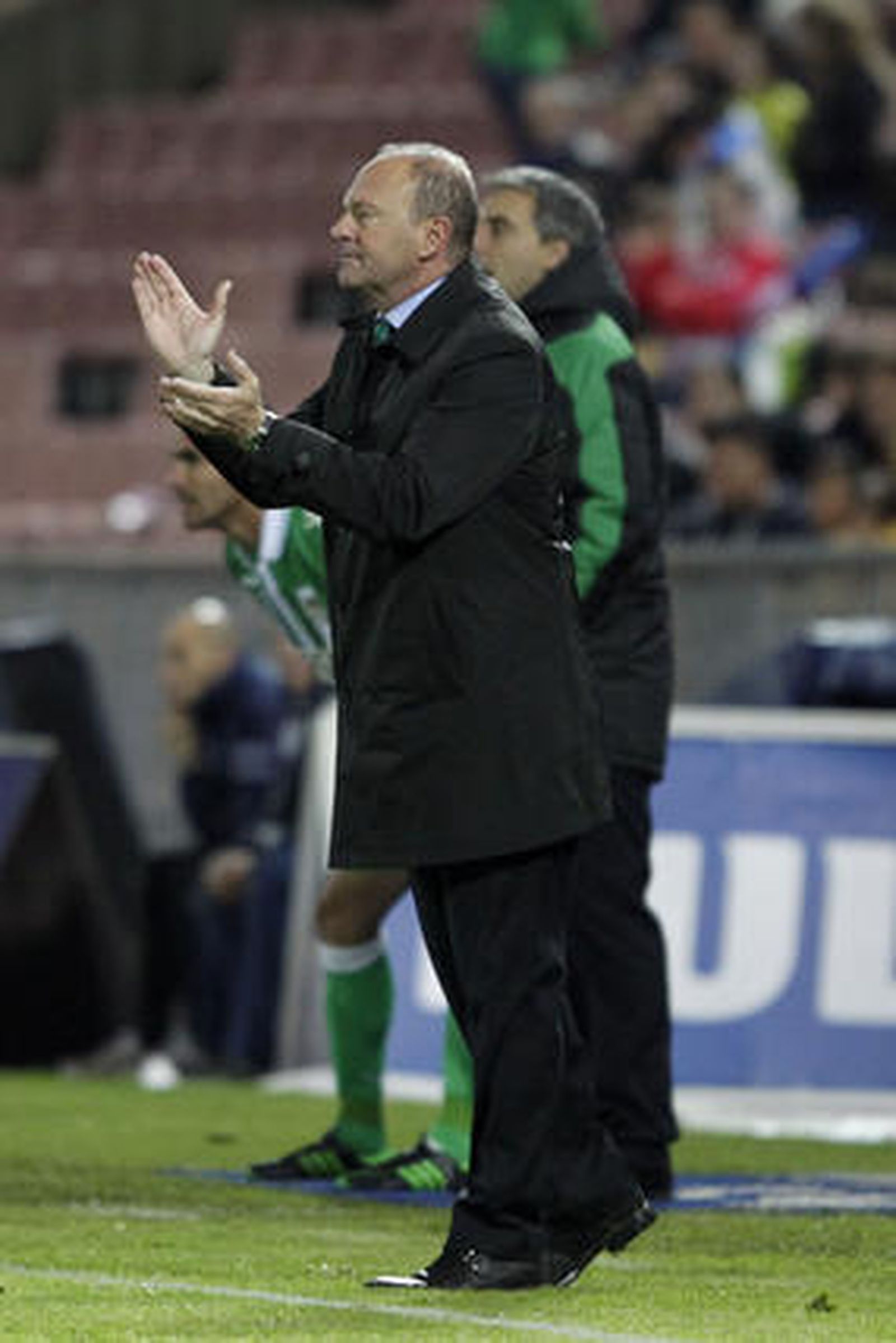 Mel aplaude a los suyos. / Pepe Villoslada