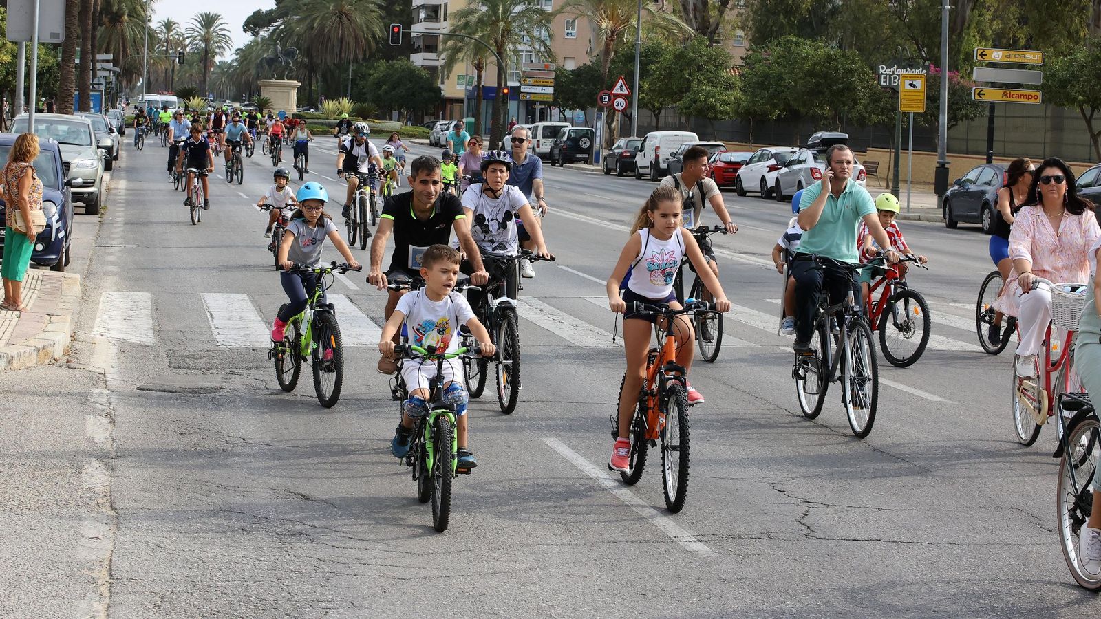 Búscate en el Día de la Bici Amistad por Jerez
