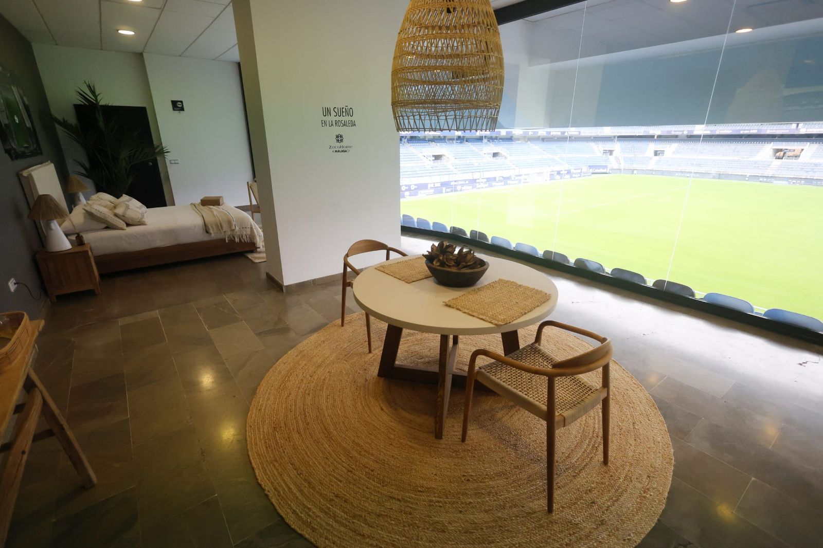 Así es la habitación para soñar en La Rosaleda