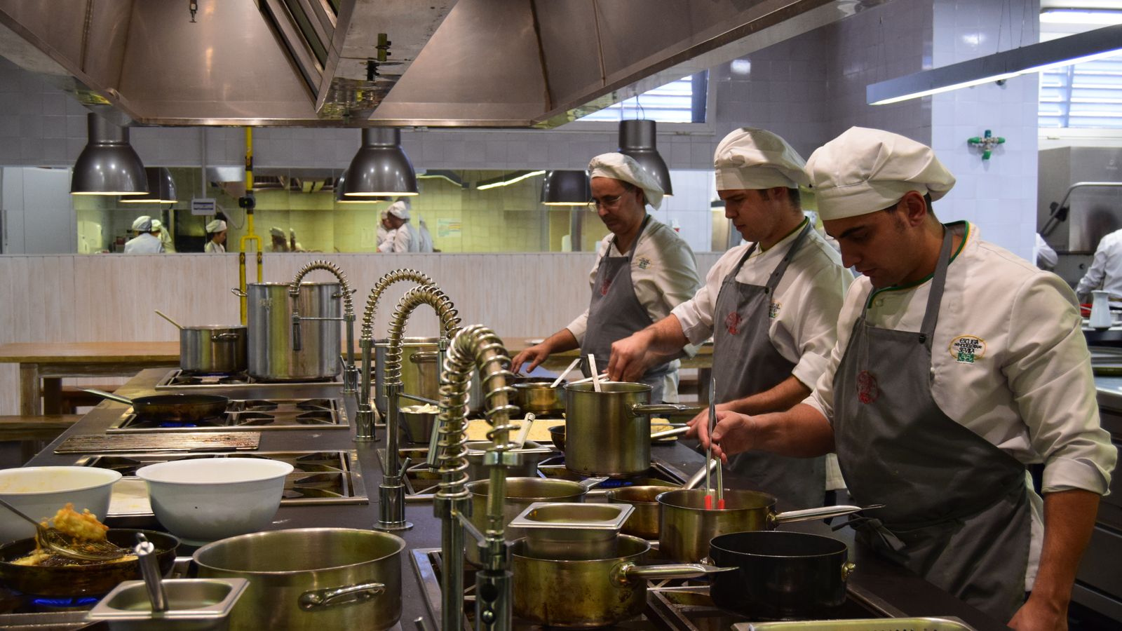 Cocinas de la Escuela de Hostelería de Sevilla.