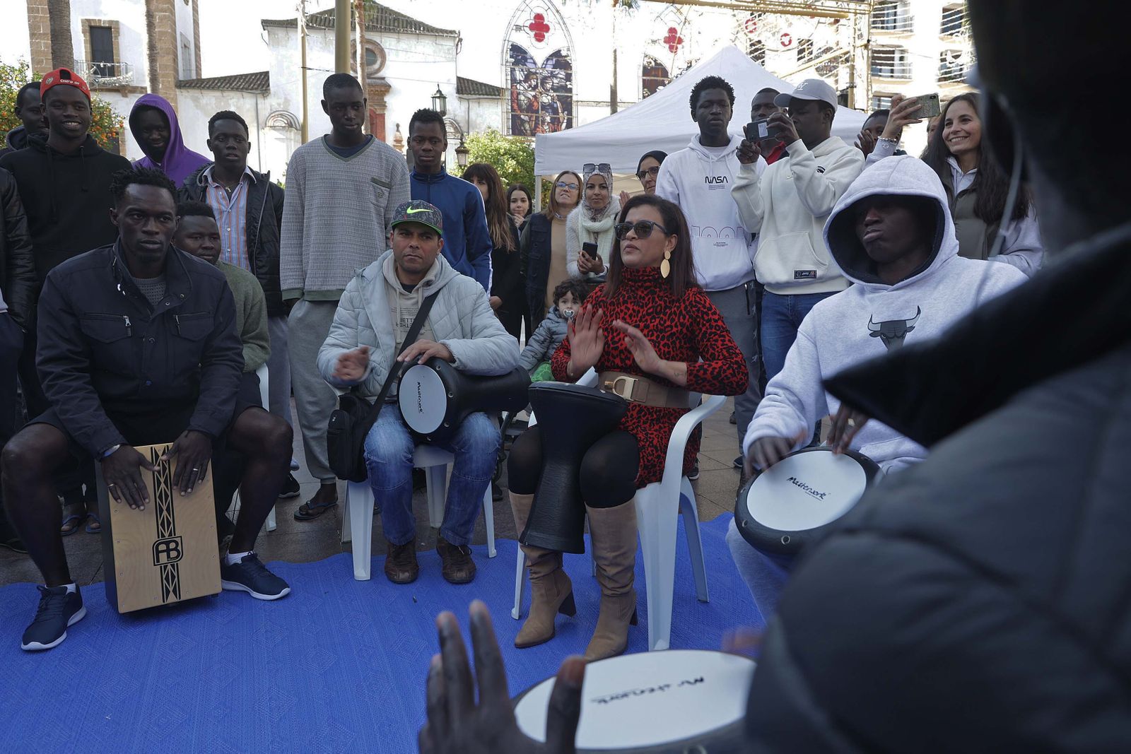 Márgenes y Vínculos celebra el Día Internacional del Migrante en la Plaza Alta