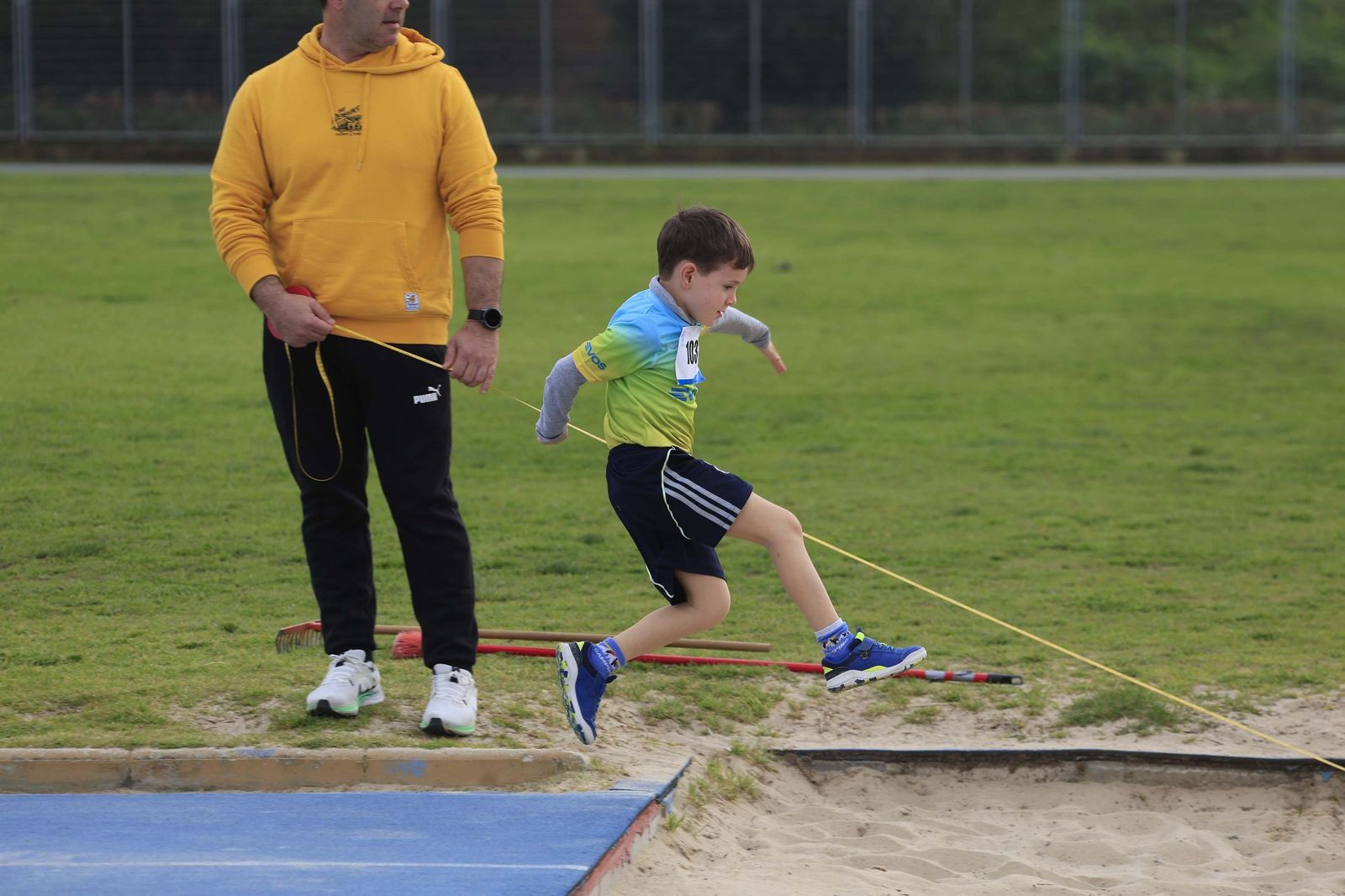 Las fotos de la final de los Juegos Municipales de Atletismo de Algeciras sub-8 y sub-10