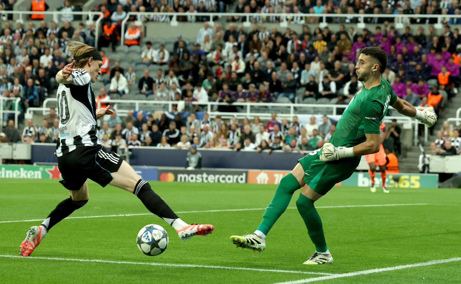 Las fotos del Newcastle - Barcelona