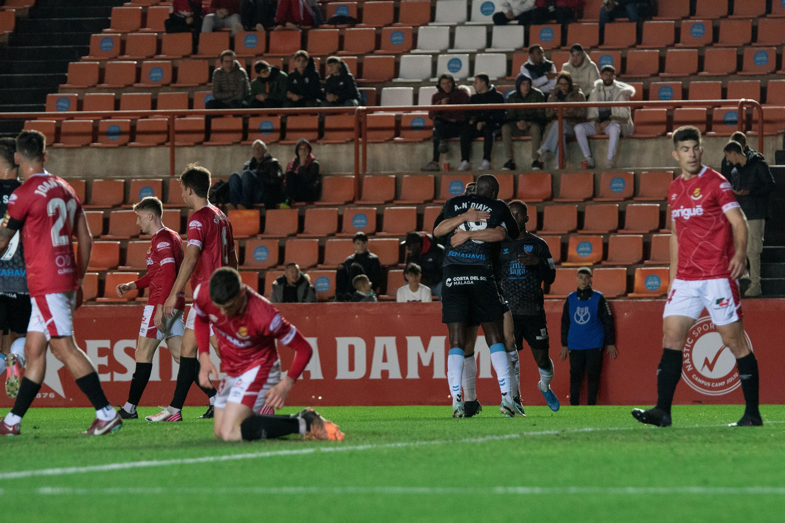 Las imágenes del Nàstic - Málaga CF