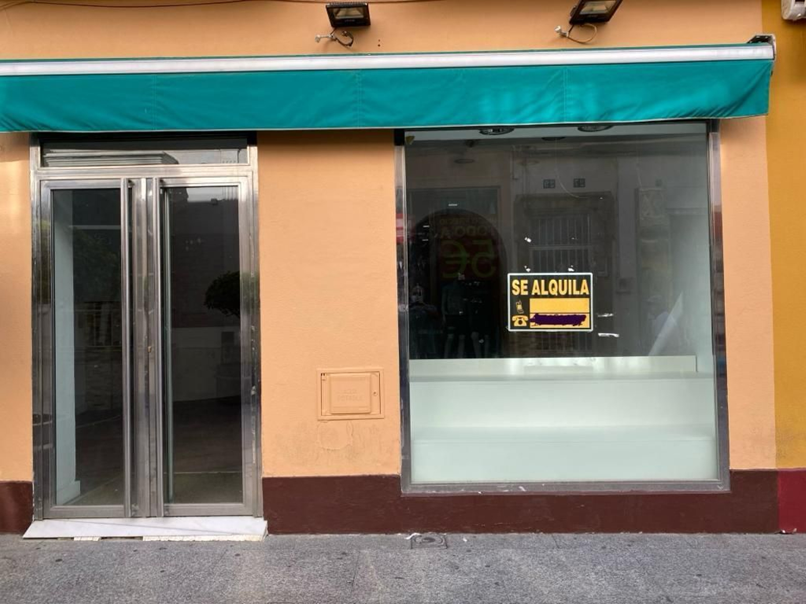 Un local comercial en alquiler, en el centro de San Fernando.