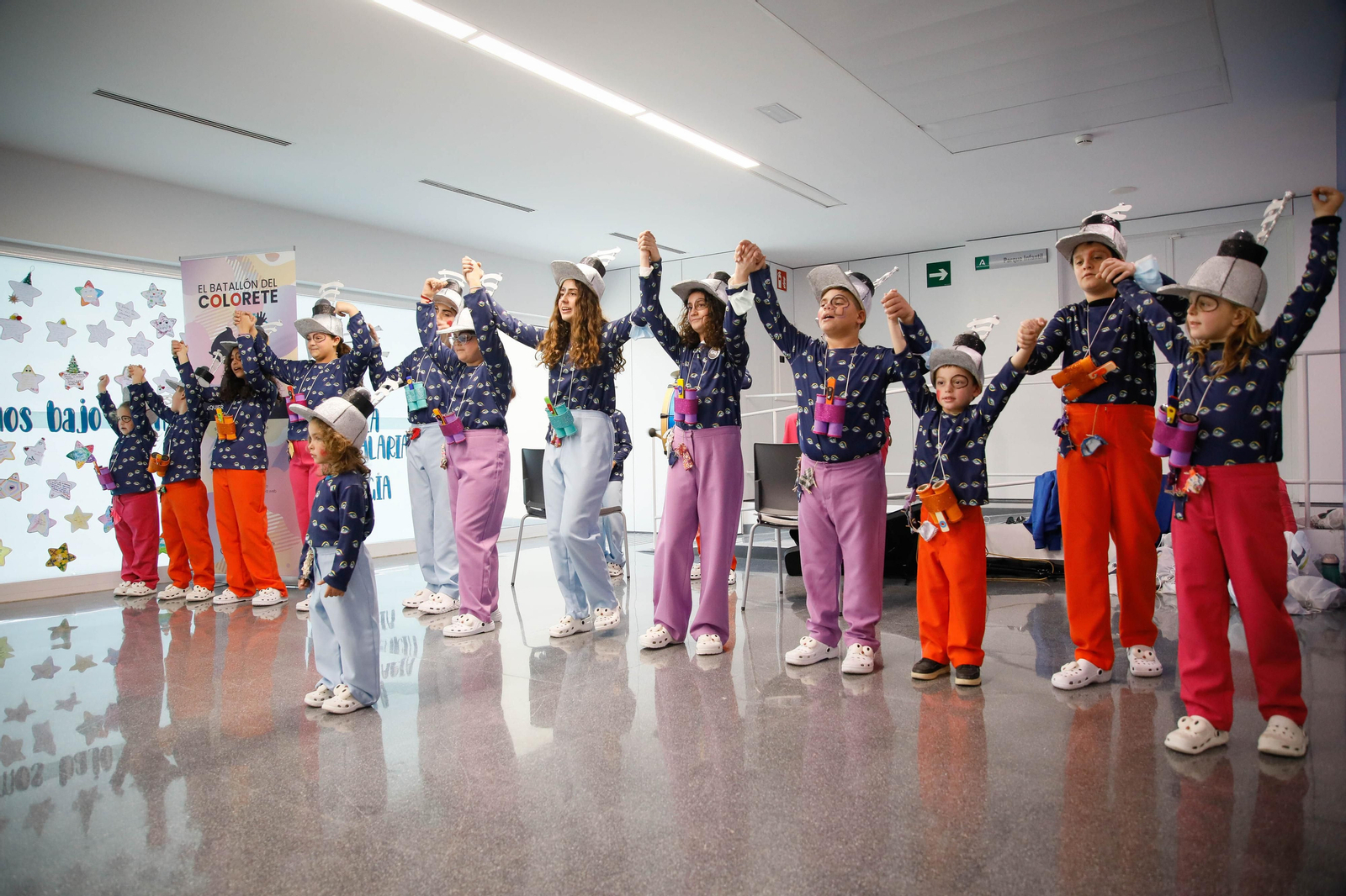 Carnaval para los niños y niñas del hospital Materno Infantil de Almería contado en imágenes