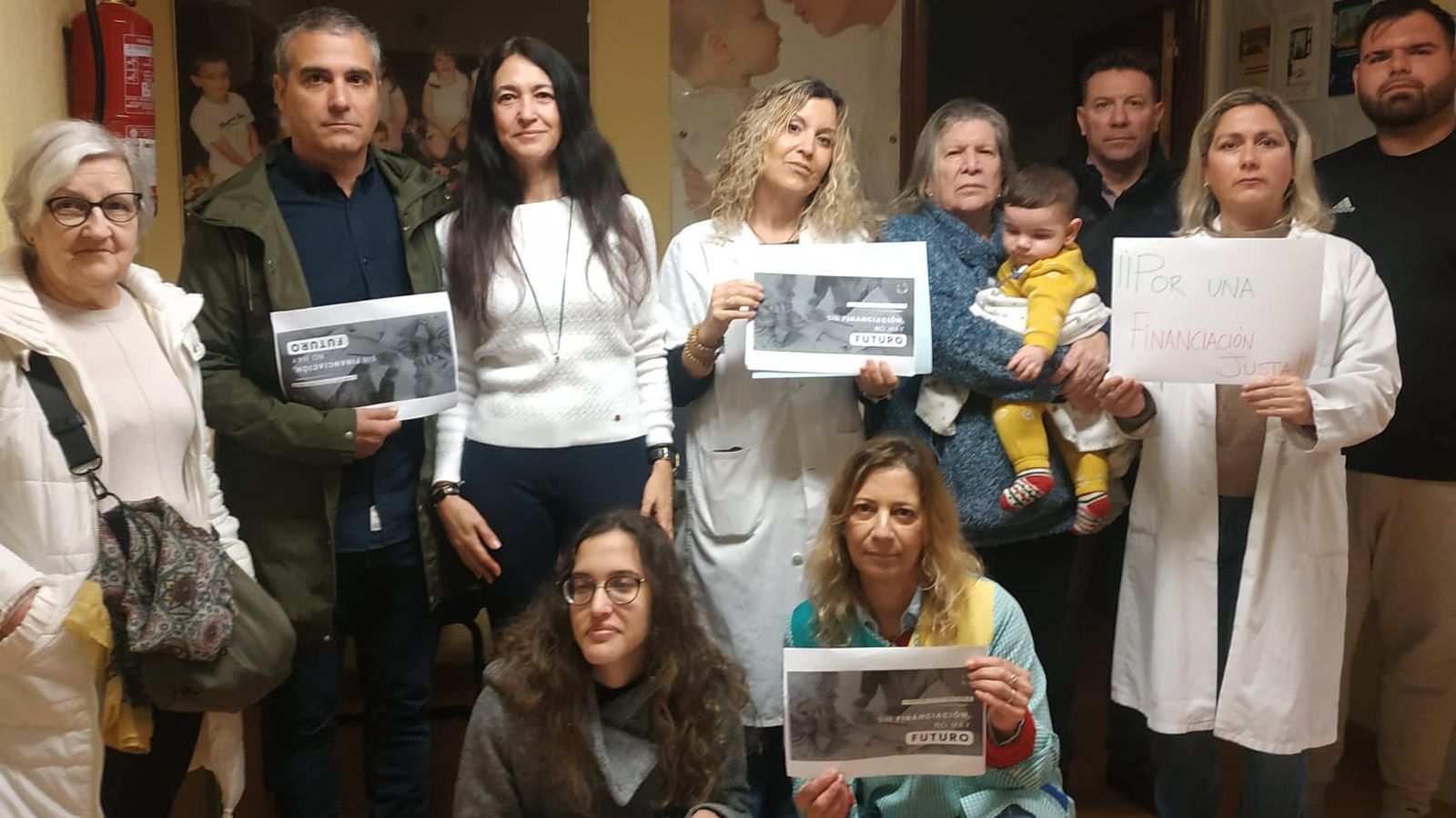 Concentración en Asprodesordos Huelva el pasado miércoles.