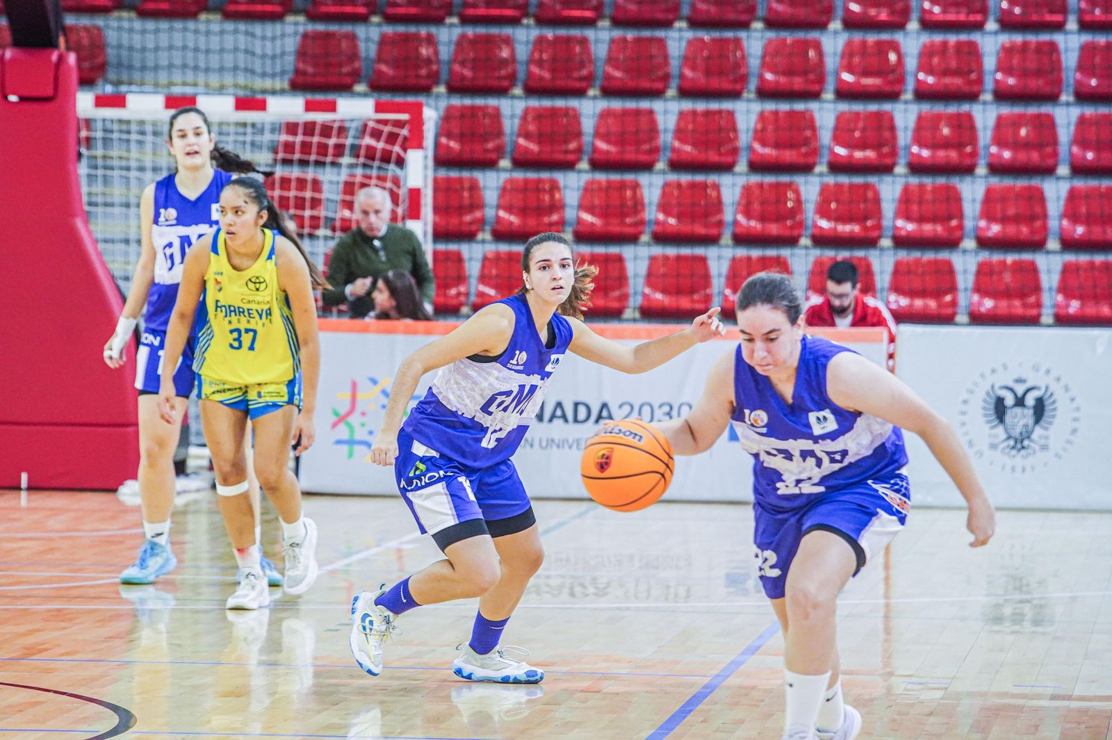 Las granadinas se medirán a un duro rival.