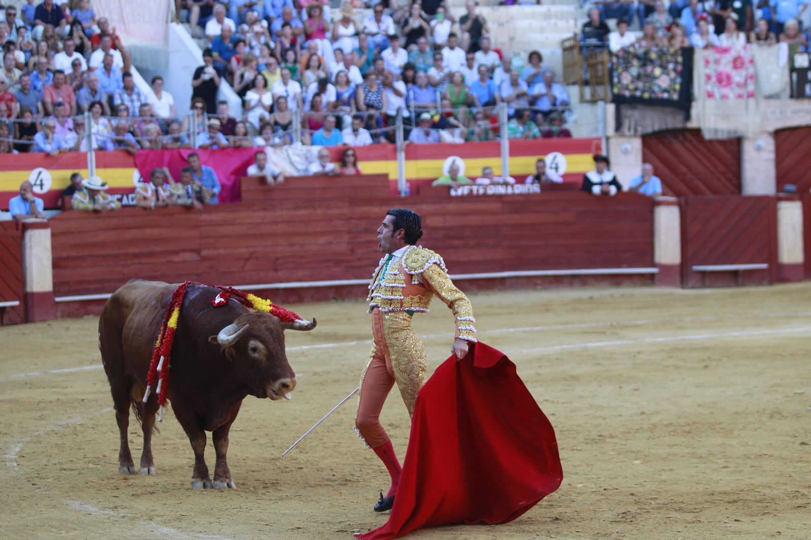 Triunfo del diestro Emilio de Justo en la Corrida de Toros de la Feria de Almería 2023