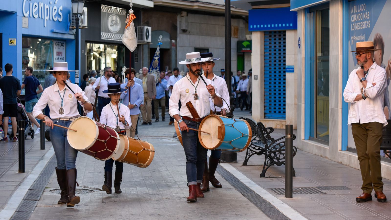 Las fotos de la Santa Misa Rociera en La Línea