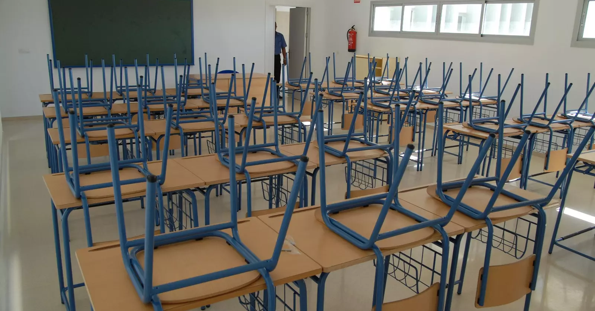 Suspendidas las clases este martes en 15 centros educativos de la provincia de Cádiz