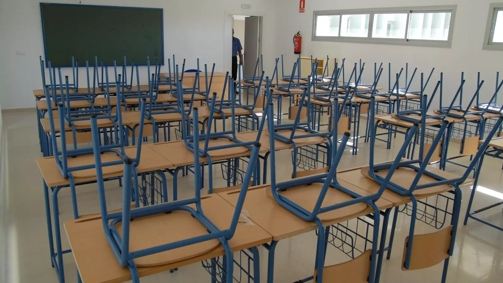 Imagen de archivo de un aula.