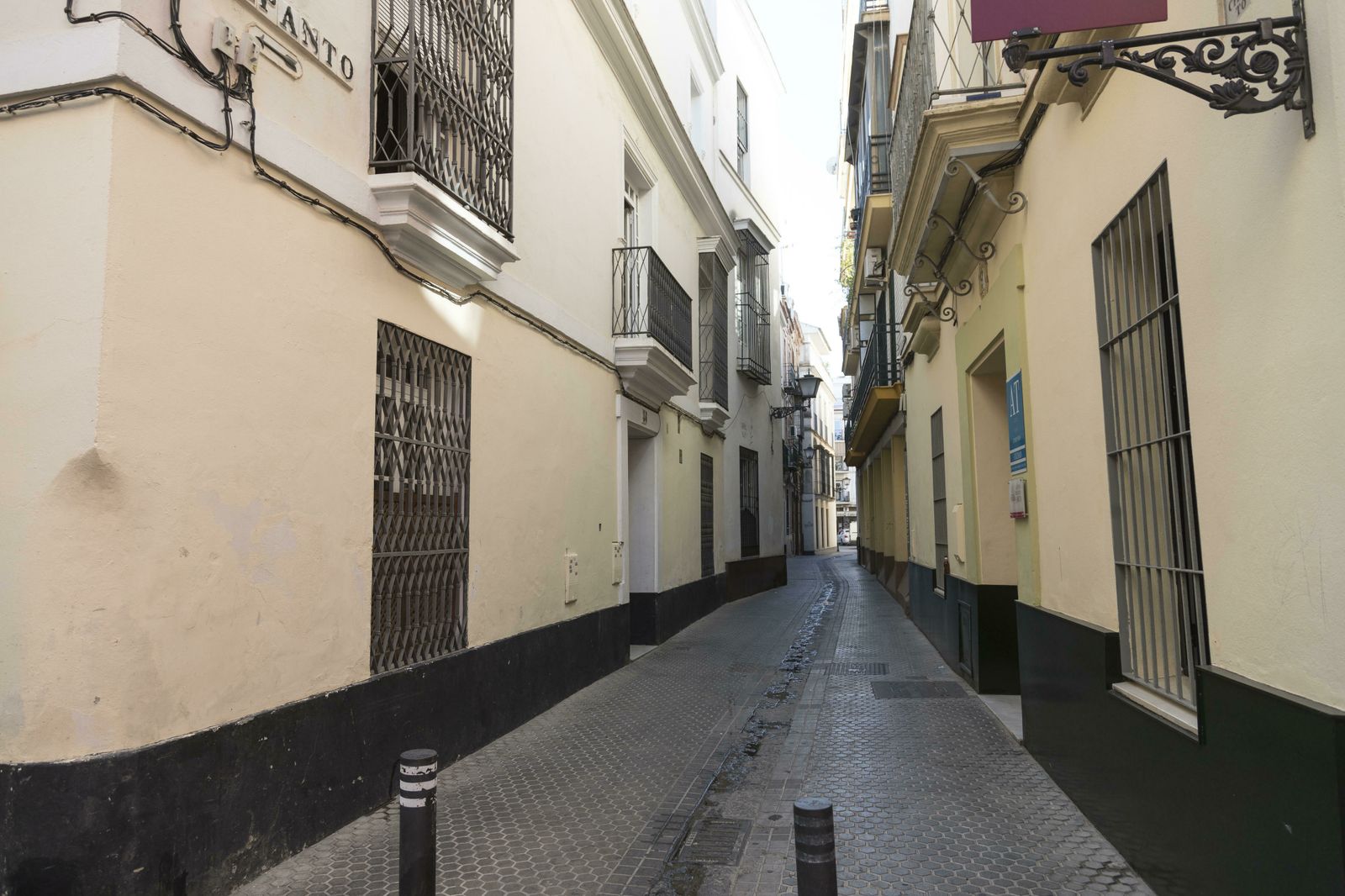 Calle Lepanto esquina con Del Pedro Niño. A continuación, calle Quevedo.