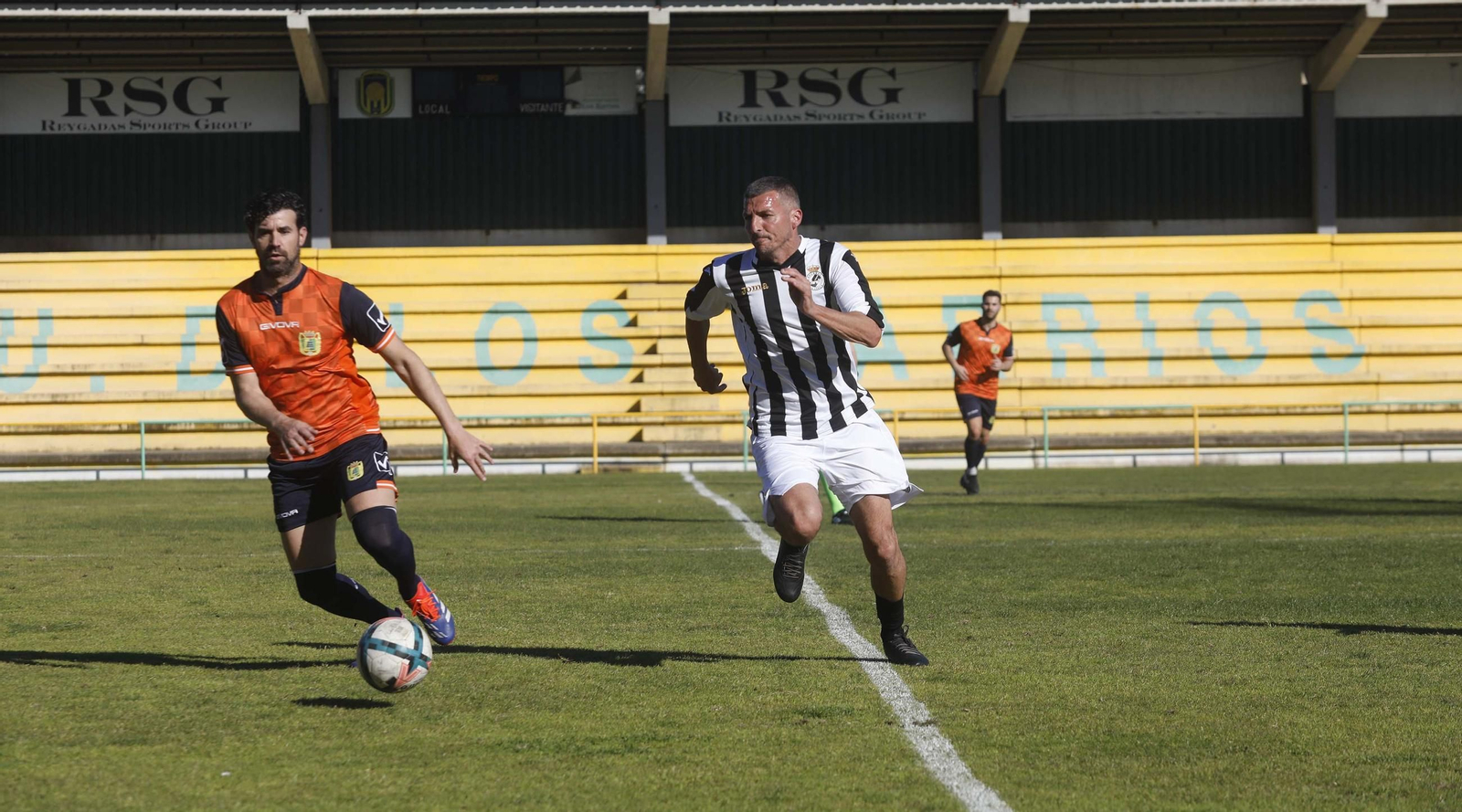 Las fotos de la presentación de la Asociación de exfutbolistas de Los Barrios
