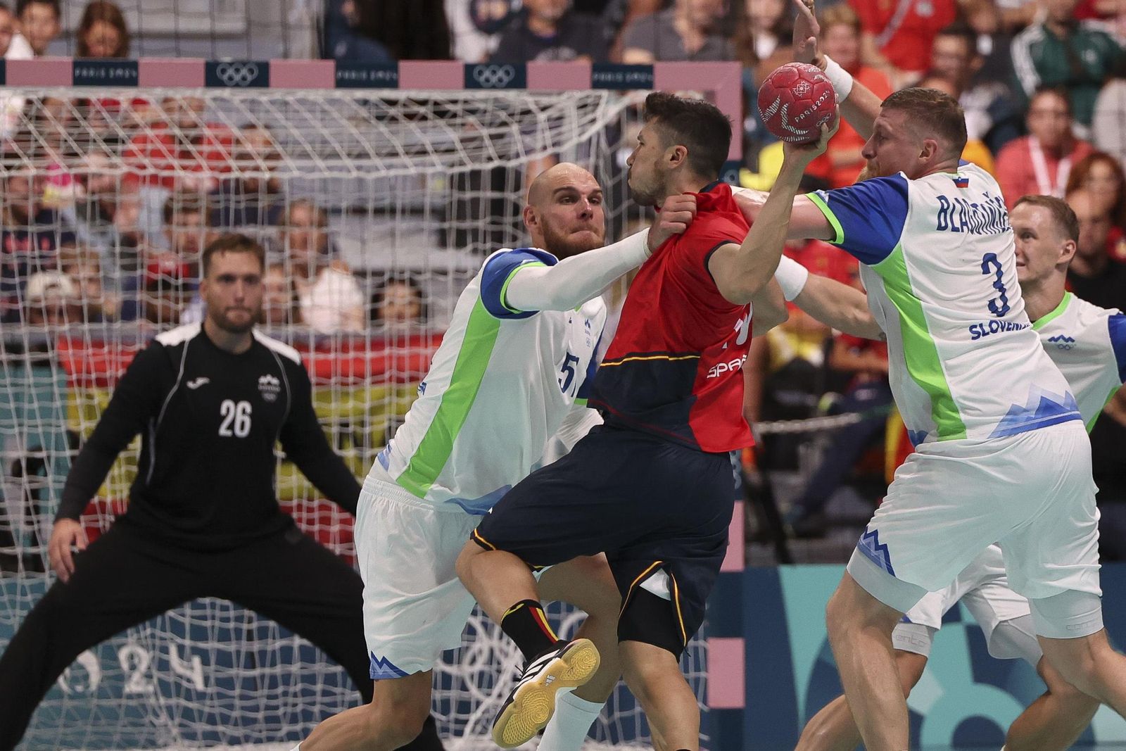 Un momento del España-Eslovenia en la fase de grupos.