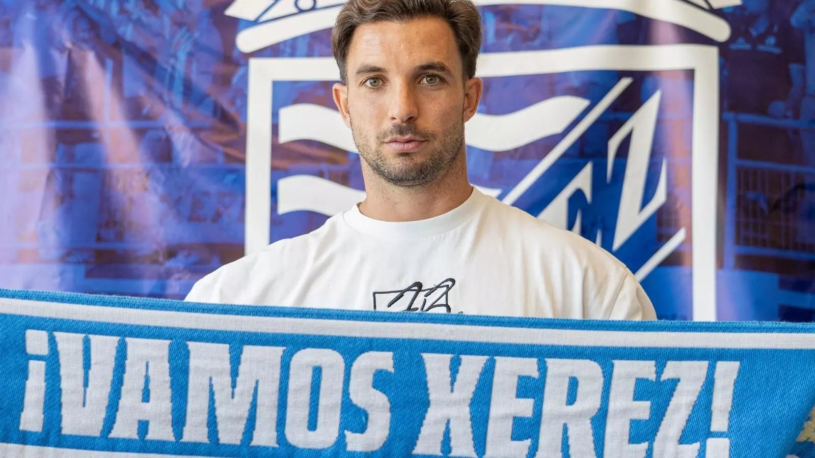 Felipe Chacartegui. Felipe Chacartegui.