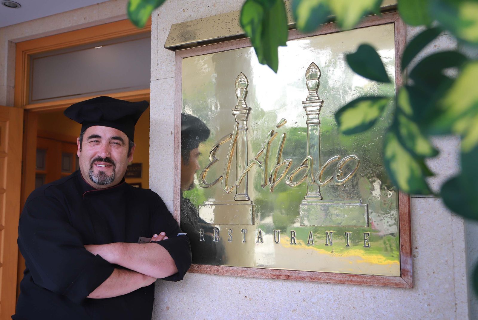 Juan Carlos Carrasco, veterano casetero y chef del Sherry Park.