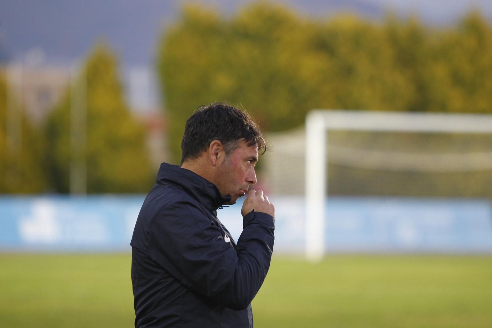 Manolo Sanlúcar, pensativo durante un encuentro.