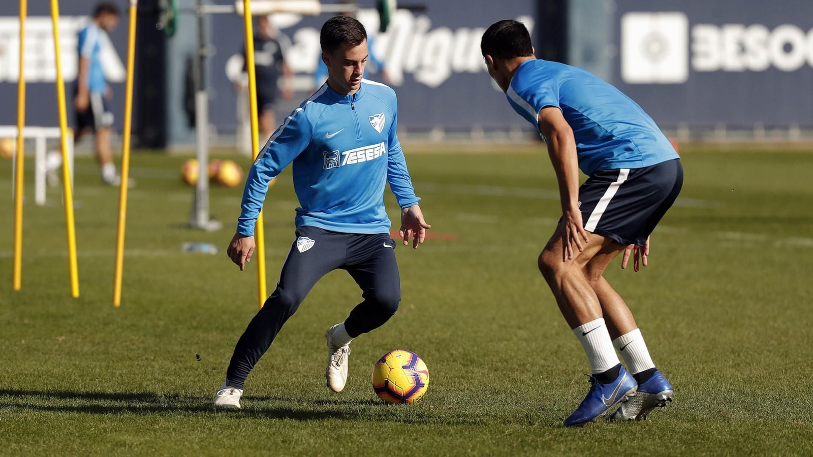 Juanpi Añor, en el entrenamiento del Málaga CF.