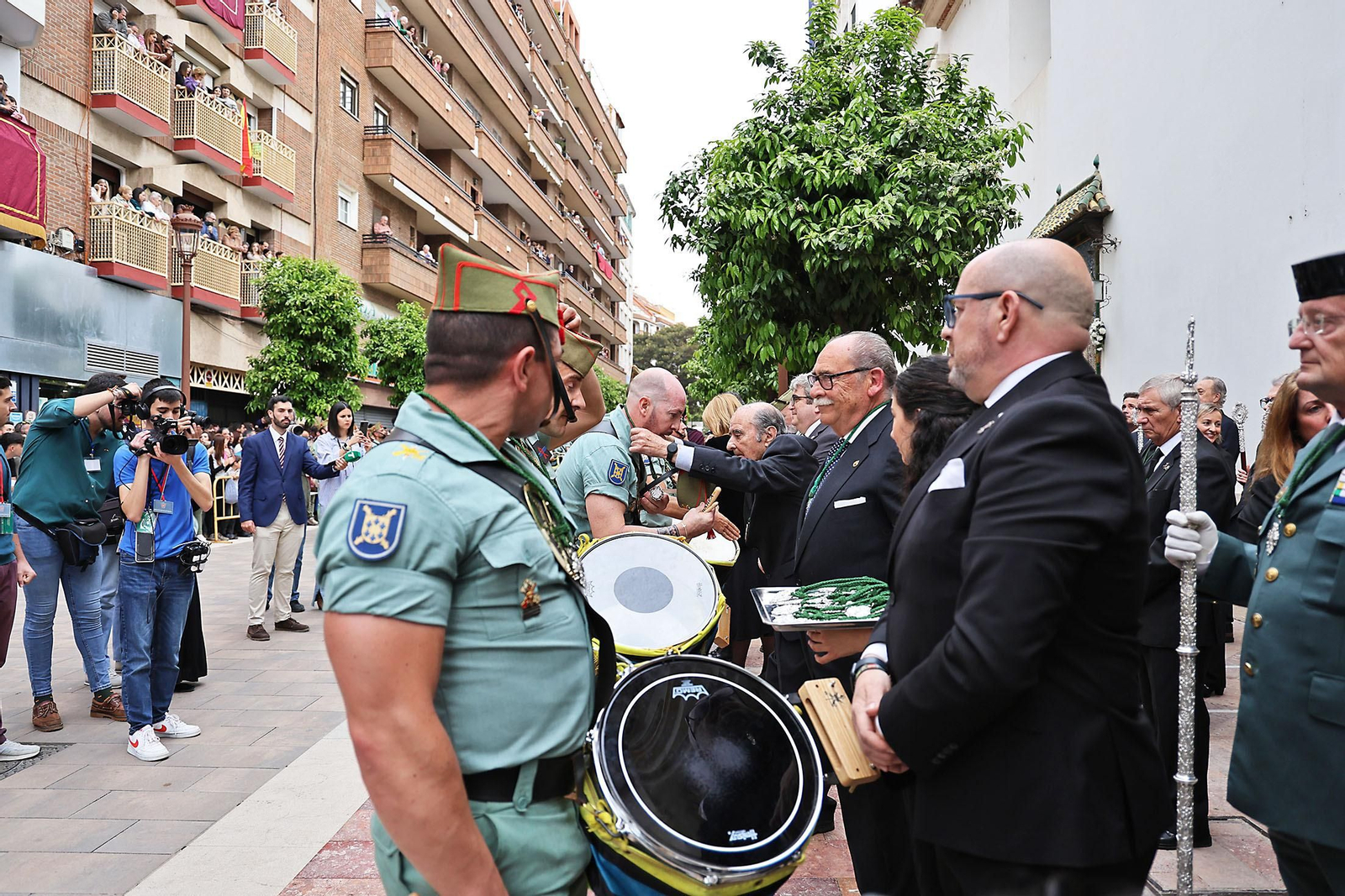 Las mejores imágenes del Sábado de Pasión en Huelva: La Legión con el Cristo de la Vera+Cruz