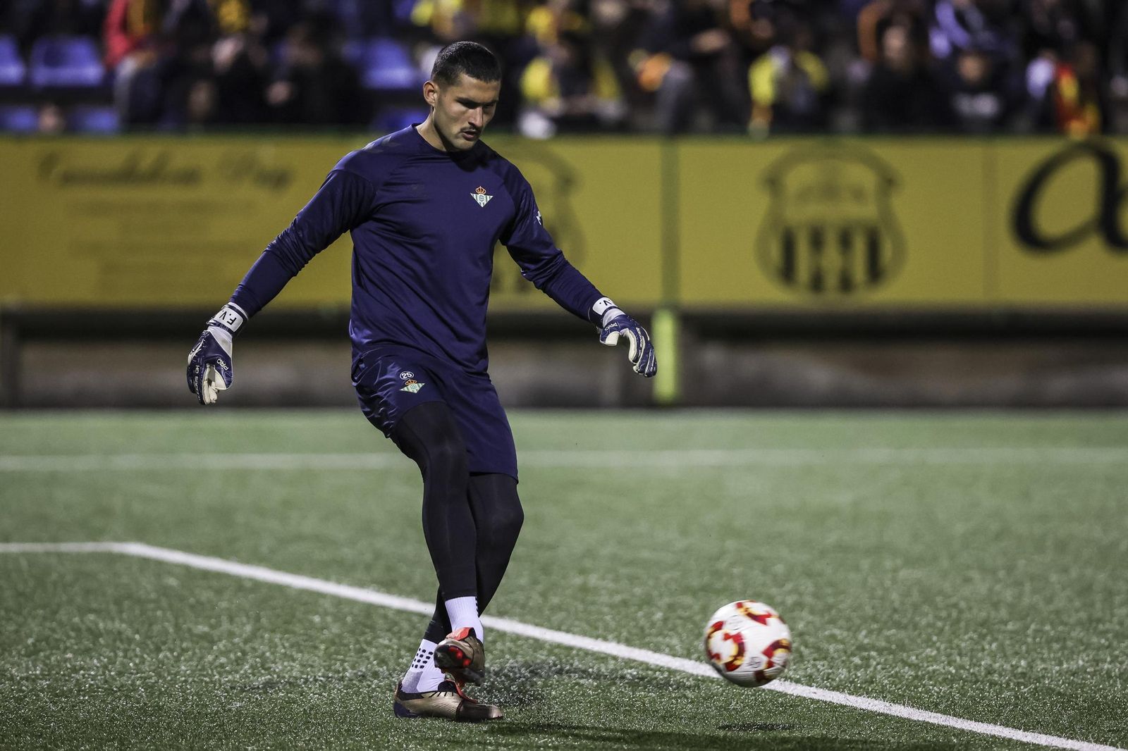 Las fotos del Sant Andreu - Betis de Copa del Rey