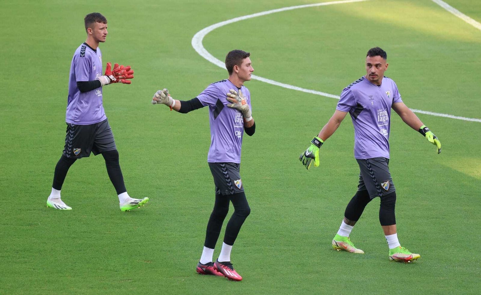 Las fotos del Málaga ultimando su cita con el Recreativo Granada