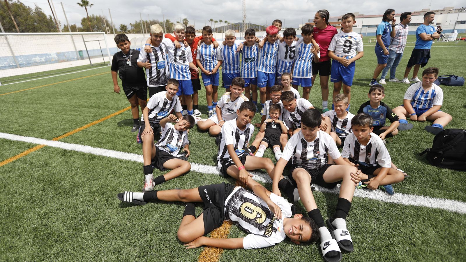 Las fotos del torneo internacional de fútbol -7 Julián Niza de La Línea