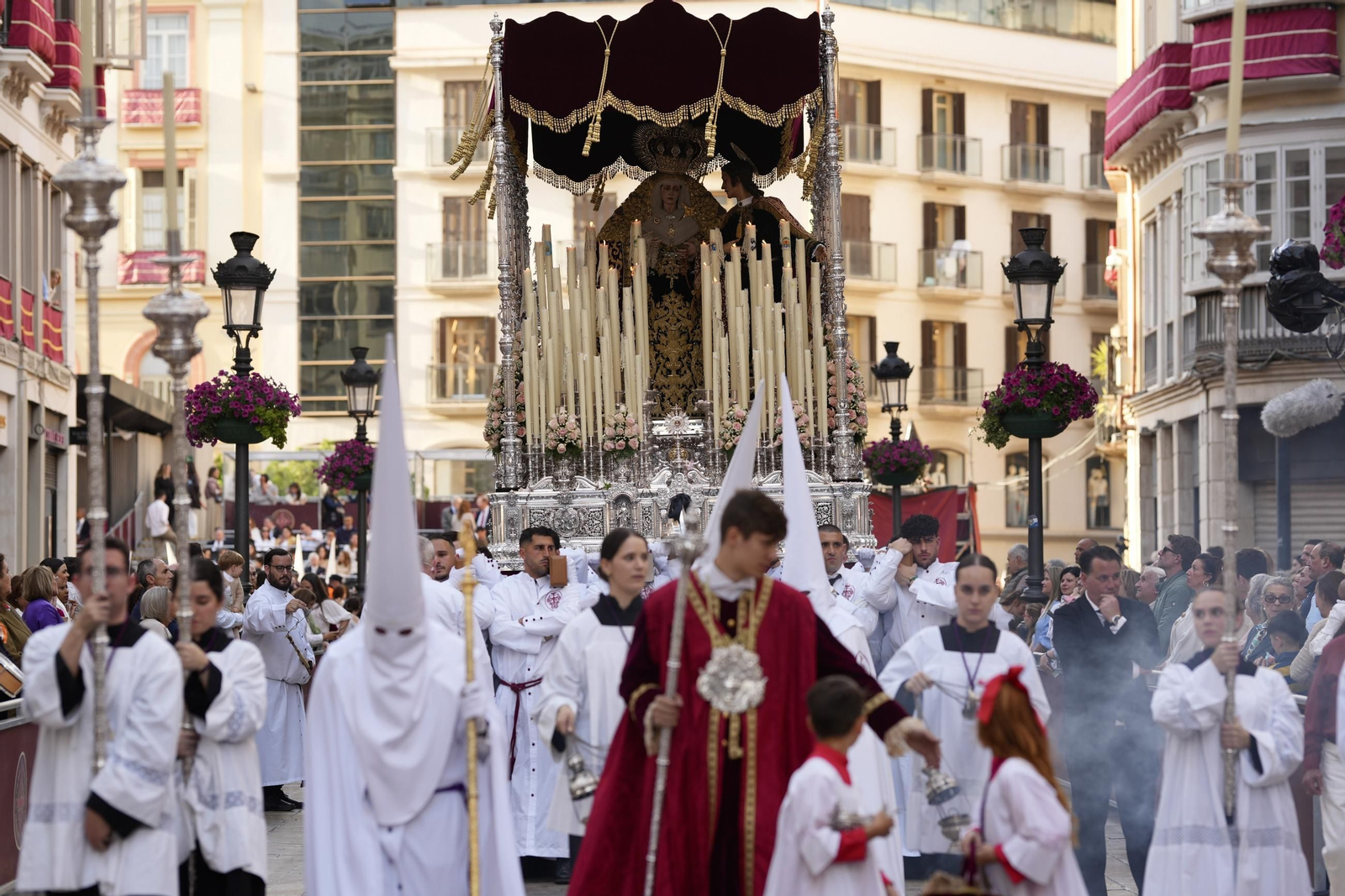 Salutación el Domingo de Ramos en Málaga, en imágenes