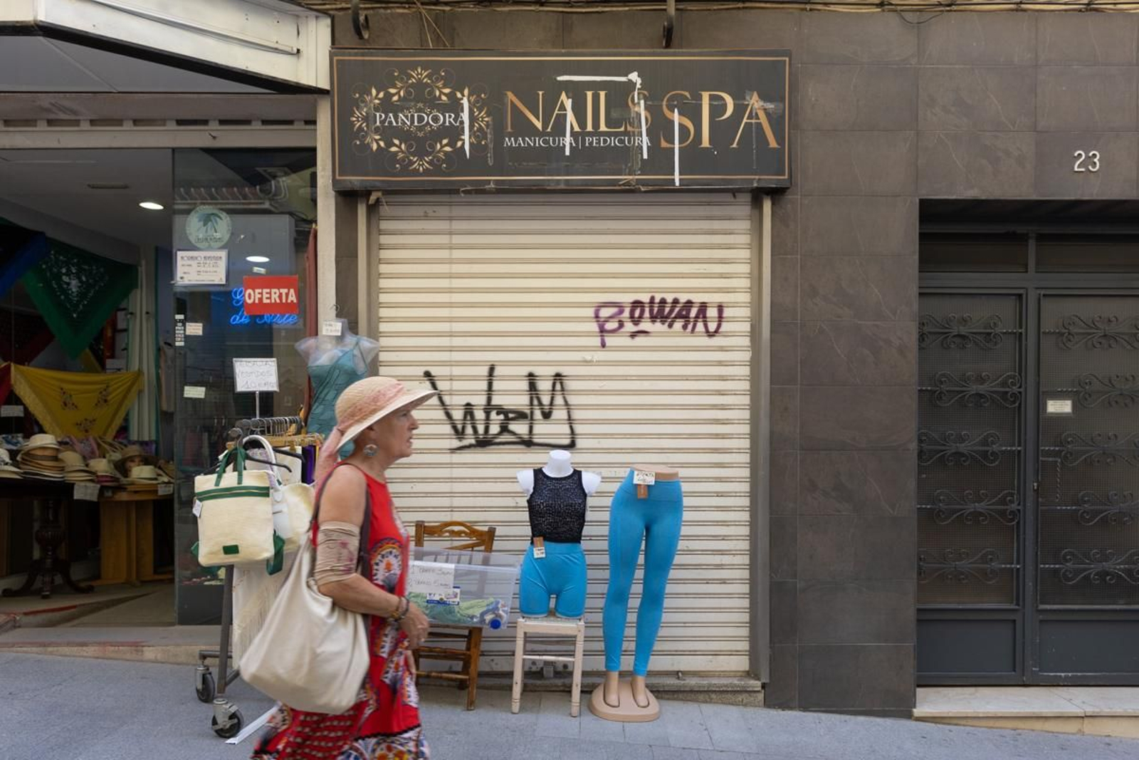 Locales vacíos en el centro de Jaén, en imágenes