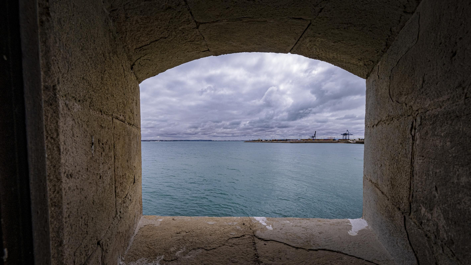 Las imágenes de las obras en el Baluarte de Candelaria de Cádiz