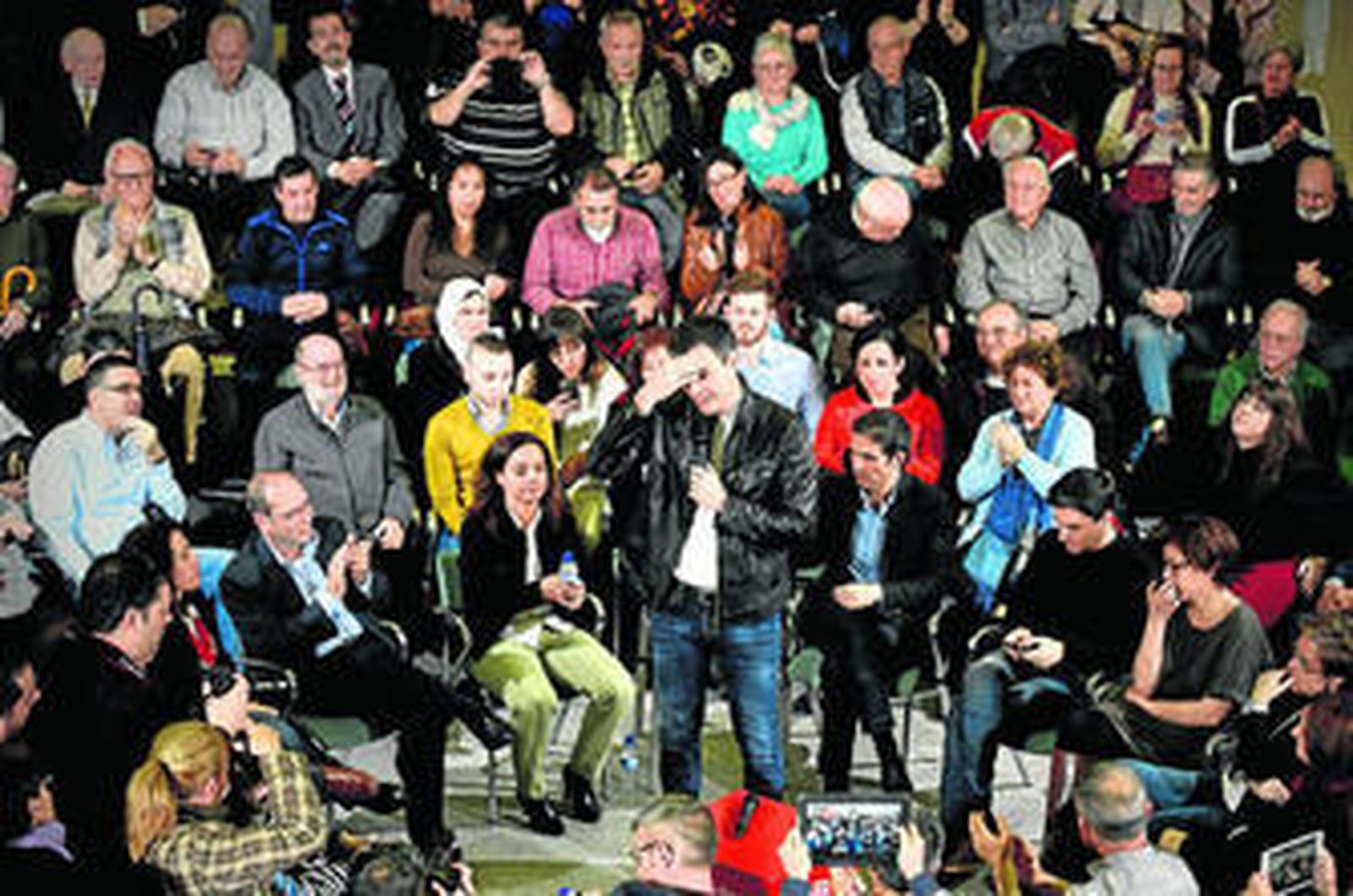 Pedro Sánchez, ayer en Alcalá de Henares, donde participó en un mitin para apoyar el acuerdo con Ciudadanos.