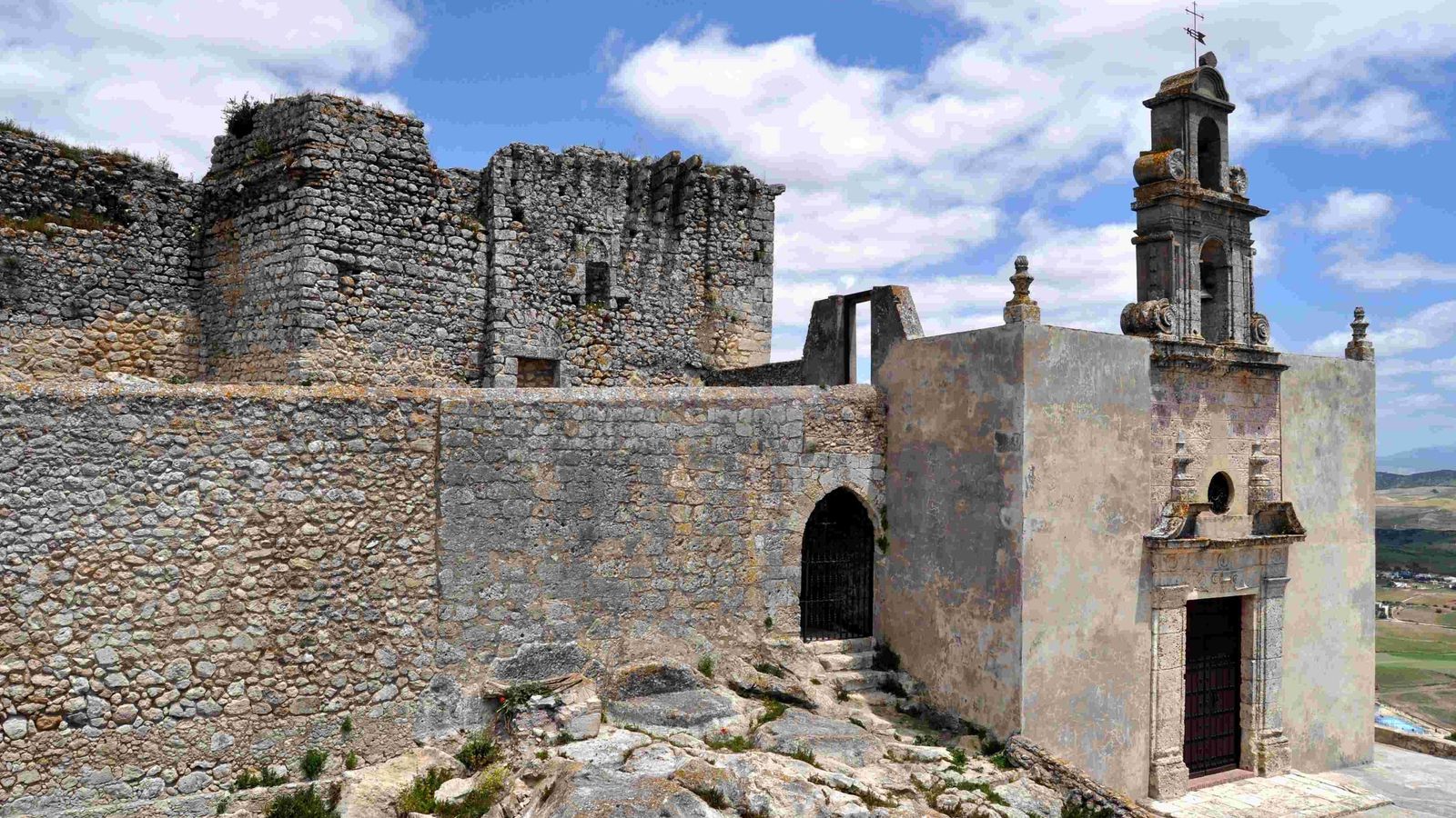Castillo Fatetar en Espera Castillo Fatetar en Espera